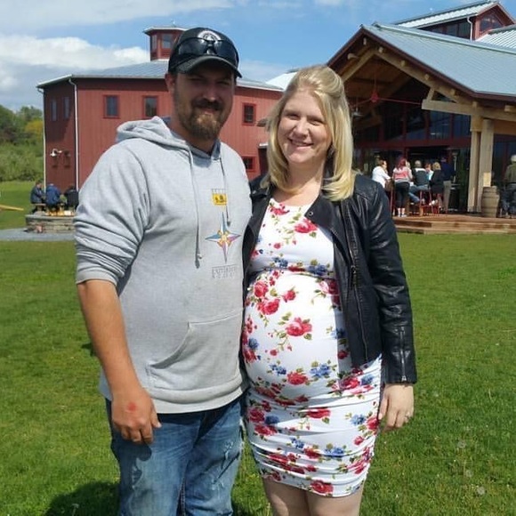 Red Floral Stretchy MIDI Dress - Picture 5 of 6